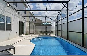 New Home 8 Bedrooms At Bella Vida