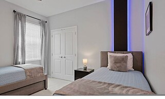 New Home 8 Bedrooms At Bella Vida