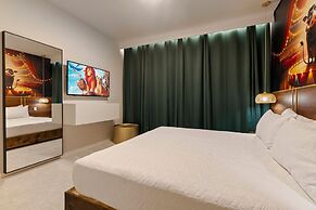 Brand New Home 8 Bedrooms At Bella Vida