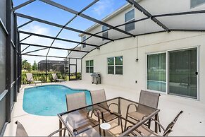 Brand New Home 8 Bedrooms At Bella Vida