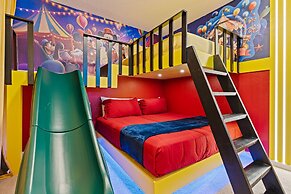 Brand New Home 8 Bedrooms At Bella Vida