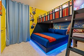 Brand New Home 8 Bedrooms At Bella Vida