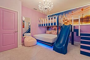 Brand New Home 8 Bedrooms At Bella Vida