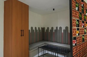 HOTEL RAJ PALACE