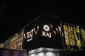 HOTEL RAJ PALACE