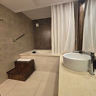 Aldea Thai by AR Vacations