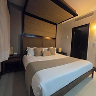 Aldea Thai by AR Vacations