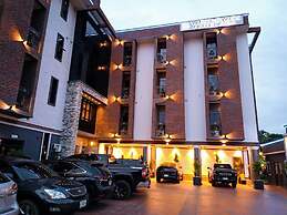 WEST-SWISS HOTEL