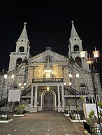 S & E condo with Panoramic view