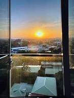 S & E condo with Panoramic view