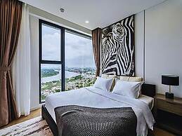 The Lumiere Luxury Citypoint ANGIA