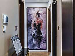 The Lumiere Luxury Citypoint ANGIA