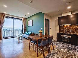 The Lumiere Luxury Citypoint ANGIA