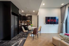 The Lumiere Luxury Citypoint ANGIA