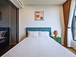 The Lumiere Luxury Citypoint ANGIA