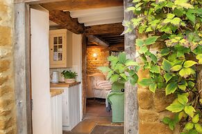 Charming 2BD in the Heart of Kingham