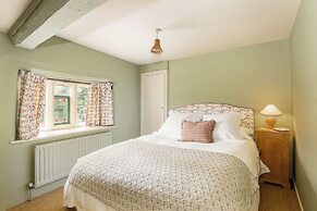 Charming 2BD in the Heart of Kingham