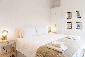 Bright & Airy 2BD - 10min walk to Centre