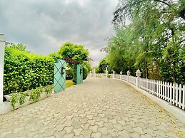 Spring Gardens And Farmstay