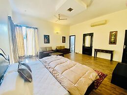 Spring Gardens And Farmstay