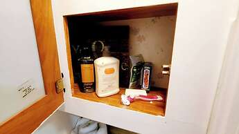 Camper Apt DE Sleeps 3