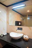 Hotel Aditya Park Regent