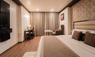 Hotel Aditya Park Regent