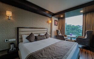 Hotel Aditya Park Regent