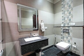 Hotel Maple Ridge