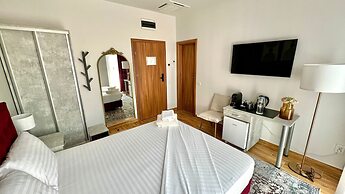 Hotel Fantazia Oradea