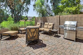 7 Mi to Dtwn: Golf Getaway w/ Fire Pit in Phoenix