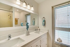 Heated Pool, Dock & Canal Access: Cape Coral Home