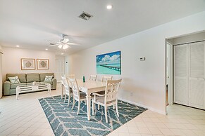 Heated Pool, Dock & Canal Access: Cape Coral Home