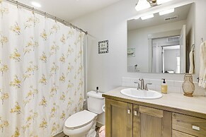 Spacious Boise Townhome ~ 5 Mi to Downtown