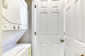 Little River Retreat w/ Pool Access: 5 Mi to Beach