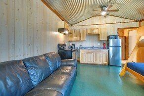 Pet-friendly Salesville Haven 3 Mi to Norfork Lake