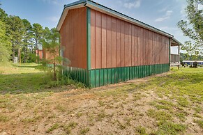 Pet-friendly Salesville Haven 3 Mi to Norfork Lake