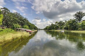 Lakefront Ottertail Retreat w/ Dock + Fire Pits!