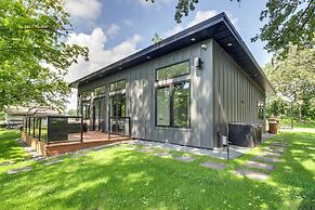 Lakefront Ottertail Retreat w/ Dock + Fire Pits!