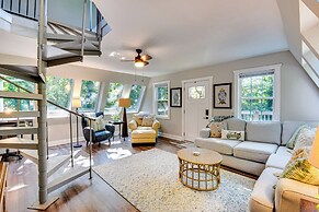 A-frame Anderson Cabin: Half Mi to Lake Hartwell!