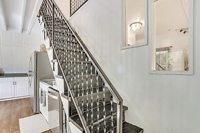 A-frame Home ~ 6 Mi to Tennessee River!