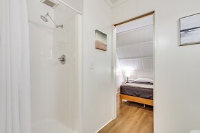 A-frame Home ~ 6 Mi to Tennessee River!