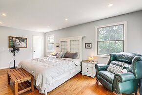 Princeton Home w/ Patio: Pets Welcome!