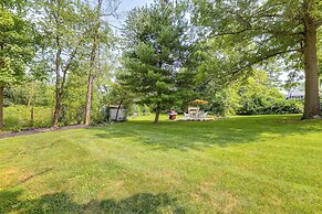 Princeton Home w/ Patio: Pets Welcome!