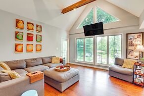 Princeton Home w/ Patio: Pets Welcome!