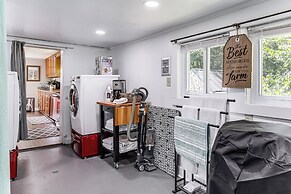 'grandma Kellys' Southeast Indiana Farmhouse!