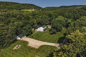 'grandma Kellys' Southeast Indiana Farmhouse!
