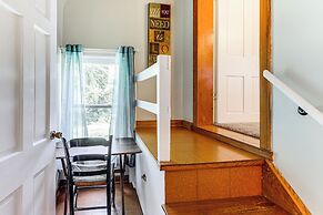 'grandma Kellys' Southeast Indiana Farmhouse!