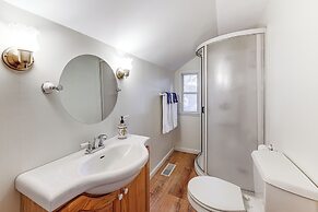 Secluded Crown Point Haven Near Golfing & Parks!