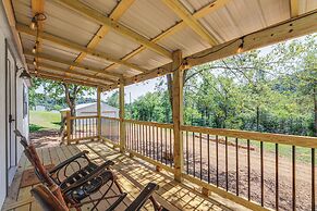 Stout Cabin w/ Fire Pit: 1 Mi to Ohio River!